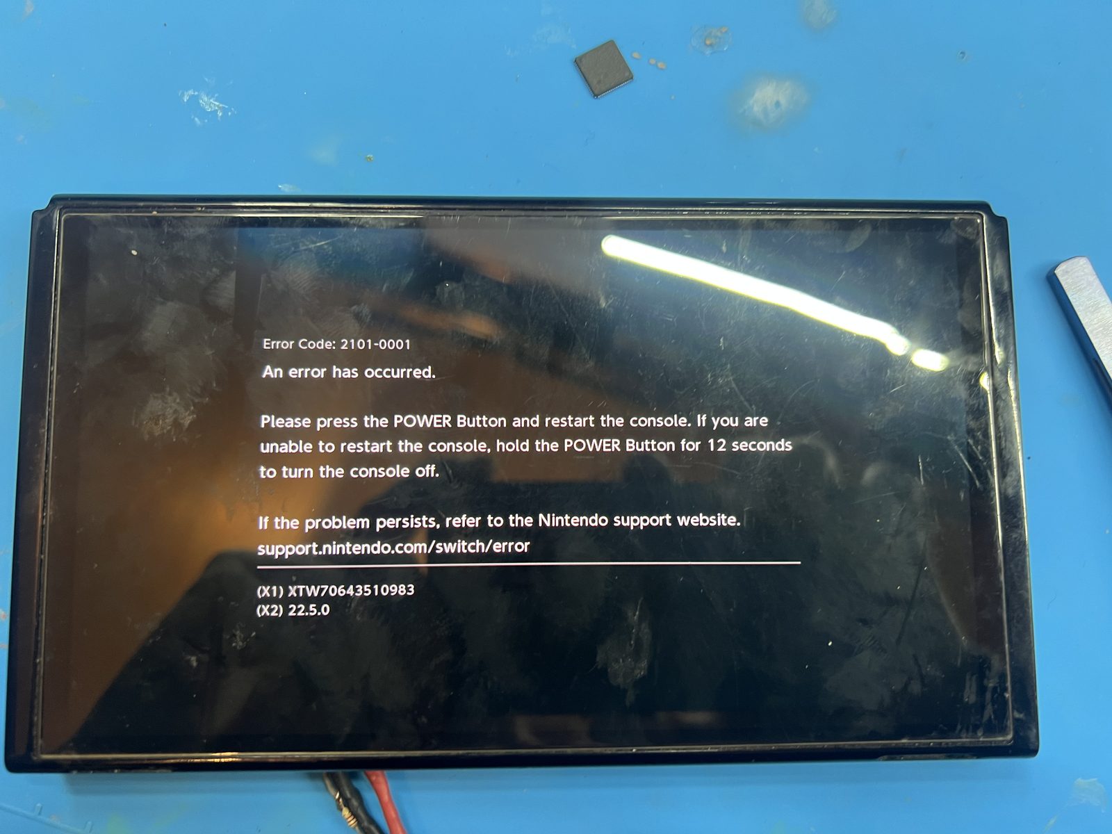 Nintendo Switch OLED displaying error code 2101-0001